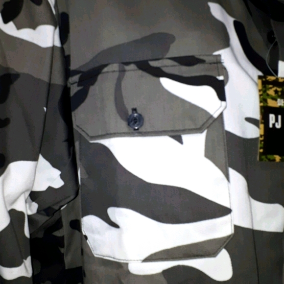 Unisex Camo Shirt - Picture 3 of 4